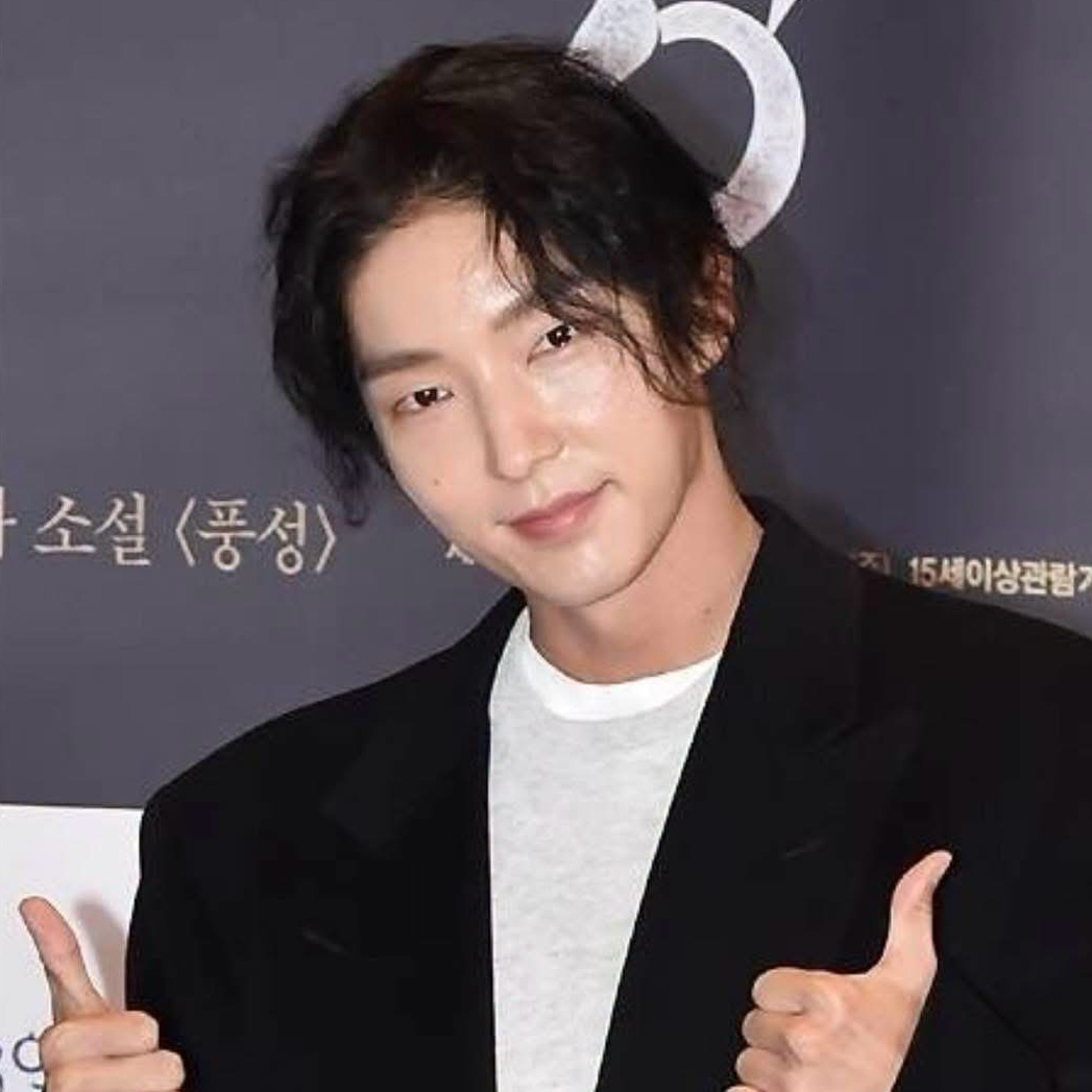 이준기의 최신 사진