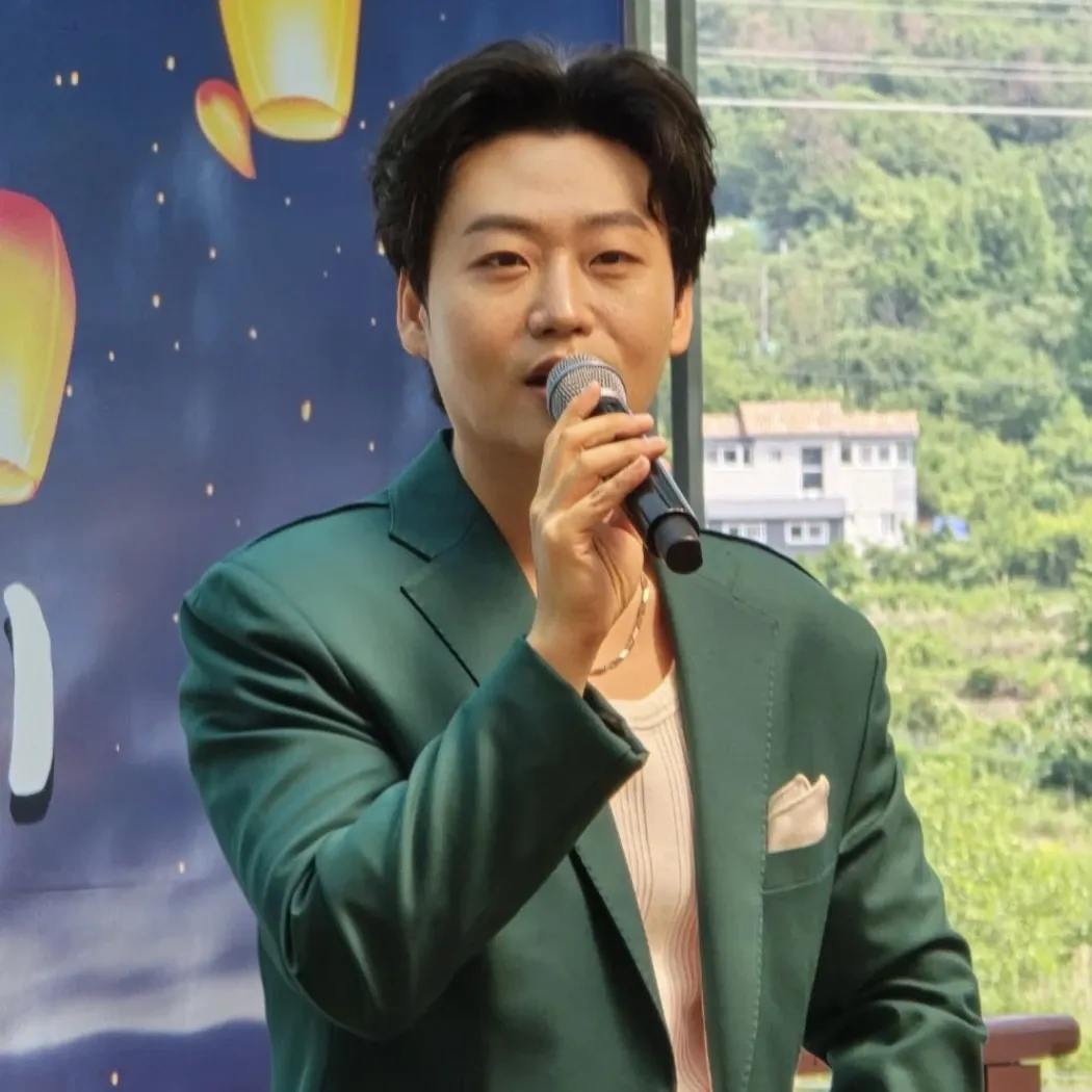 Latest photo of Min Soohyun