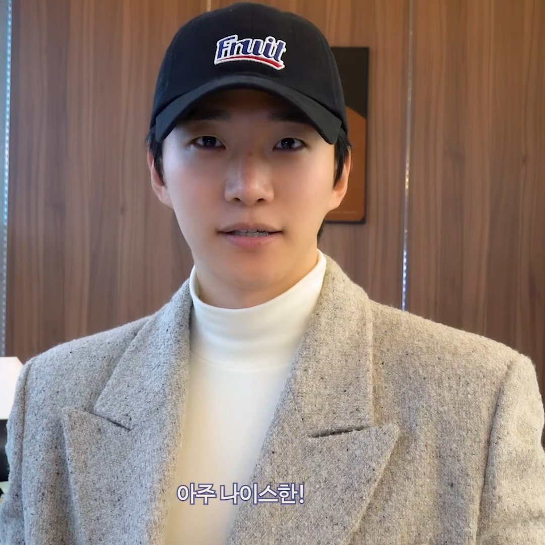 粉絲拍下的李俊昊瞬間