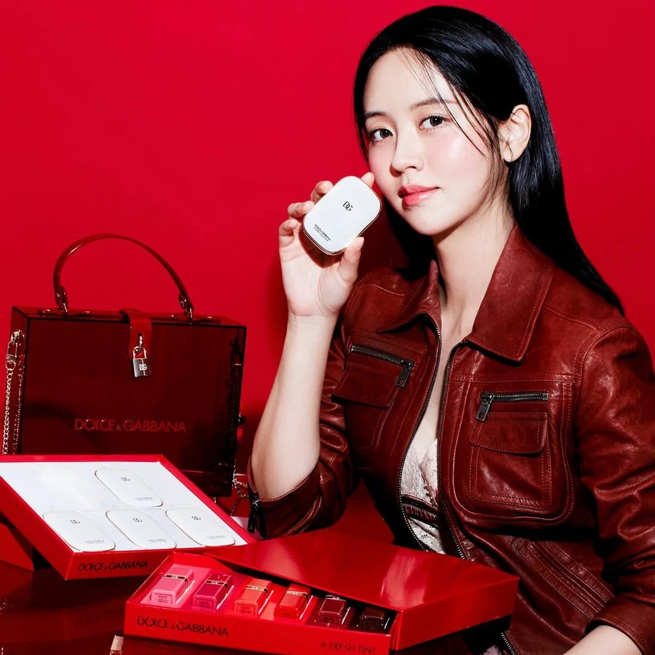 Behind-the-scenes cut of Kim Sohyun