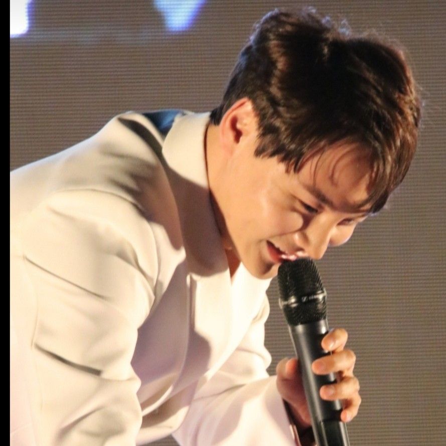 パク・ソジンの最近の活動ショット