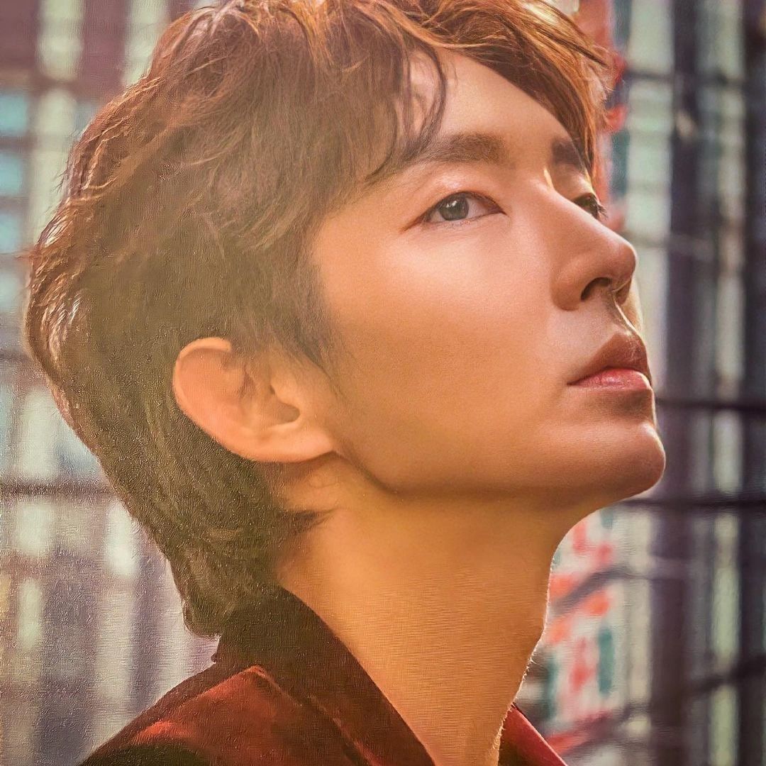 Latest photo of Lee Joongi
