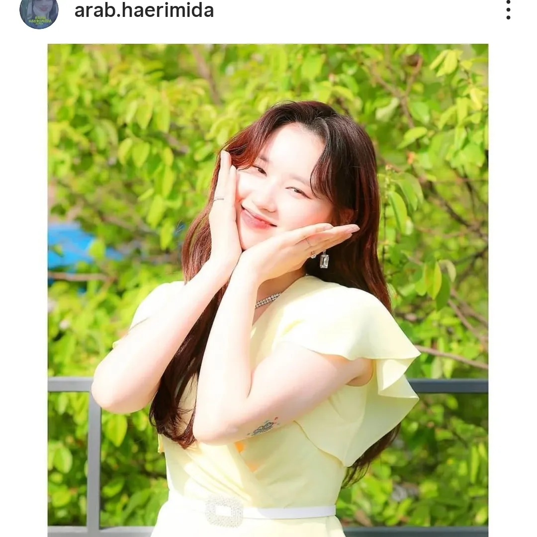 A moment captured by a fan of Cha Eunwoo