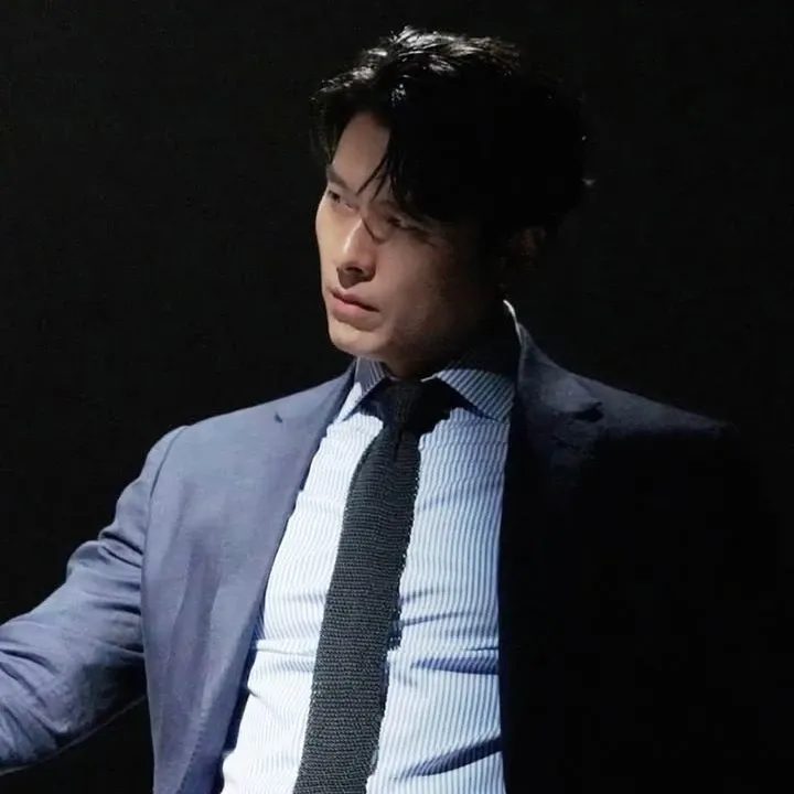 Foto terbaru dari Hyun Bin