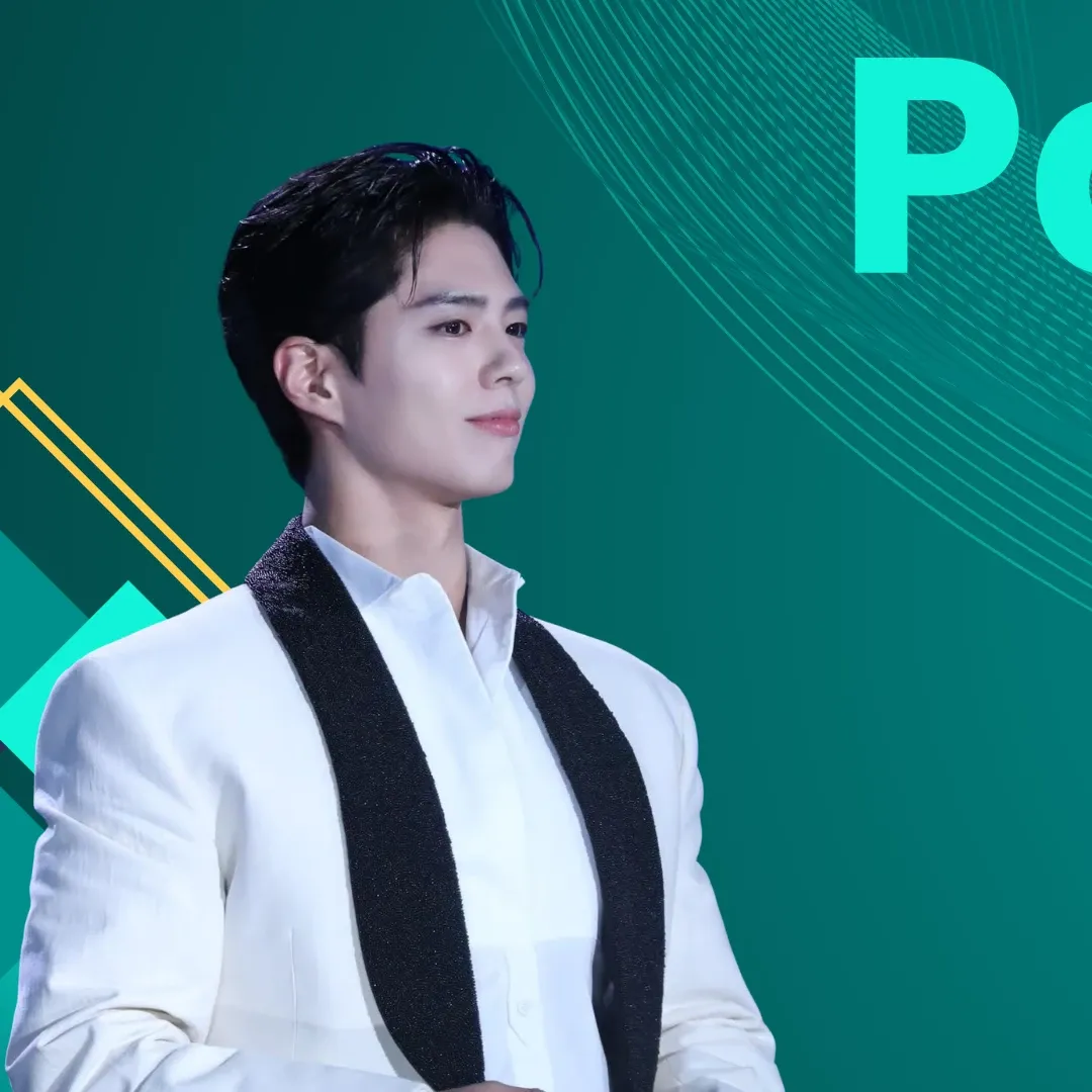A moment captured by a fan of Park Bogum