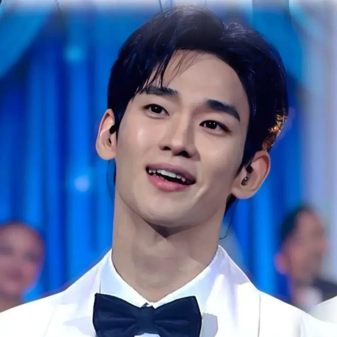 Latest photo of Kim Soohyun