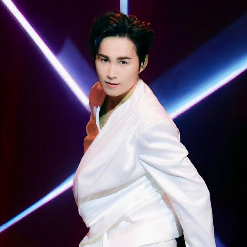 粉丝拍下的金熙栽瞬间