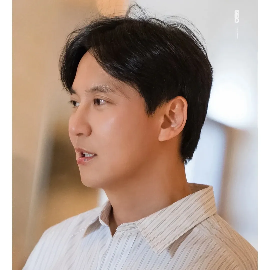 Recent activity shot of Kim Namgil