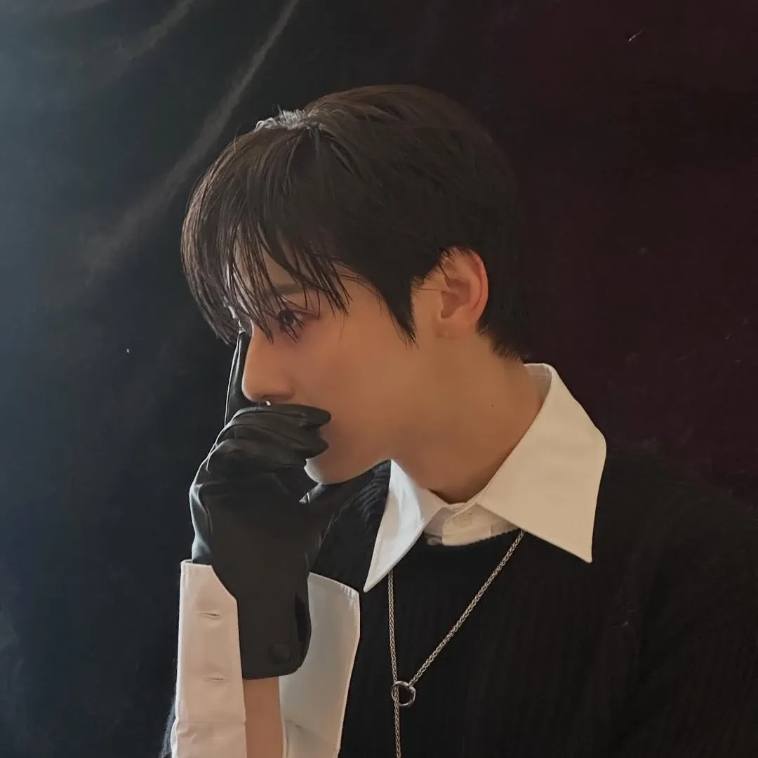 Recent activity shot of Hwang Minhyun