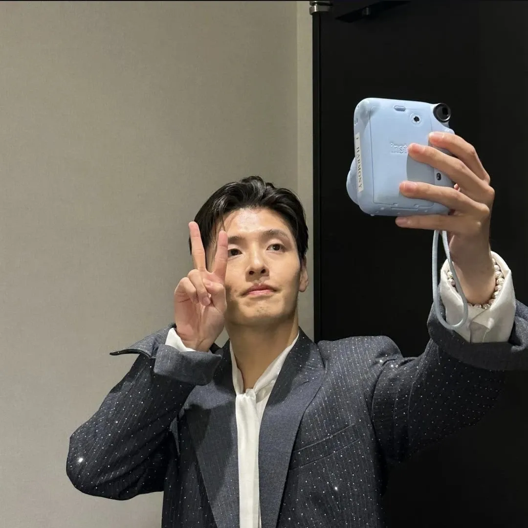 Recent activity shot of Kang Haneul