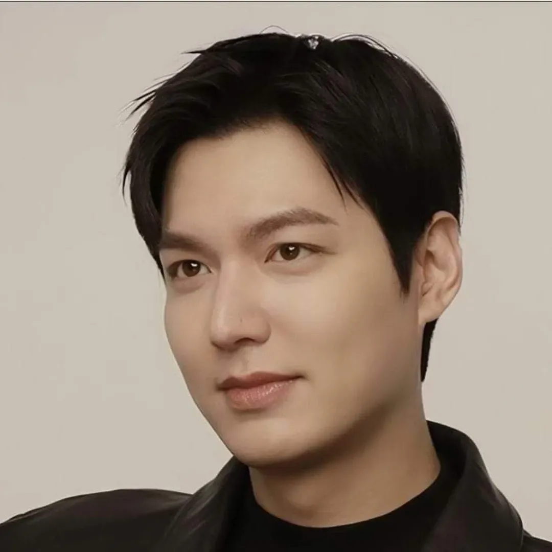 Recent activity shot of Lee Minho