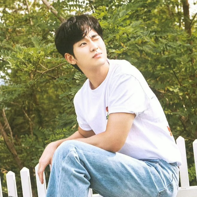 Cuplikan di balik layar dari Kim Soohyun