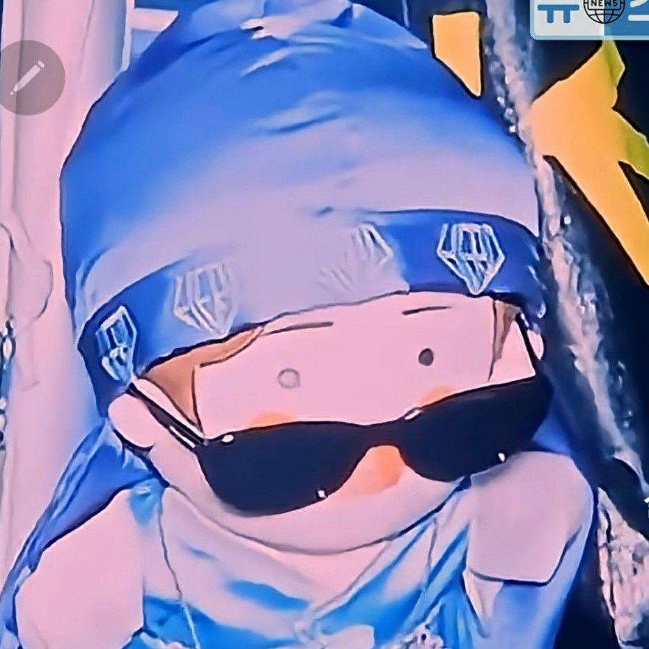 Foto kegiatan terbaru dari Lim Youngwoong