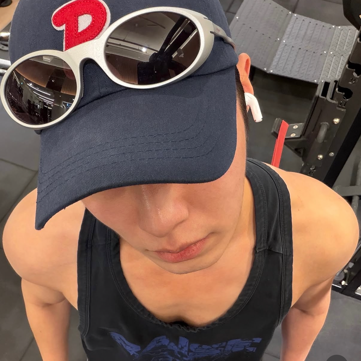 Behind-the-scenes cut of Lee Jaewook