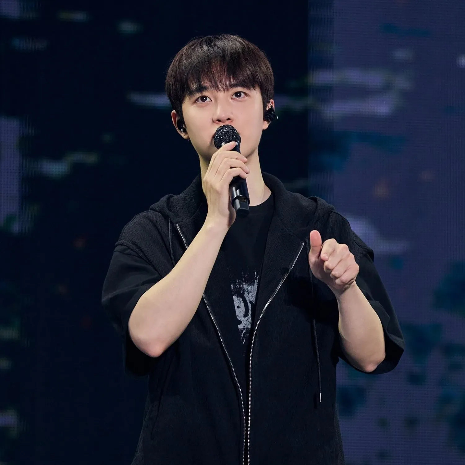 Cuplikan di balik layar dari Doh Kyungsoo (D.O.)