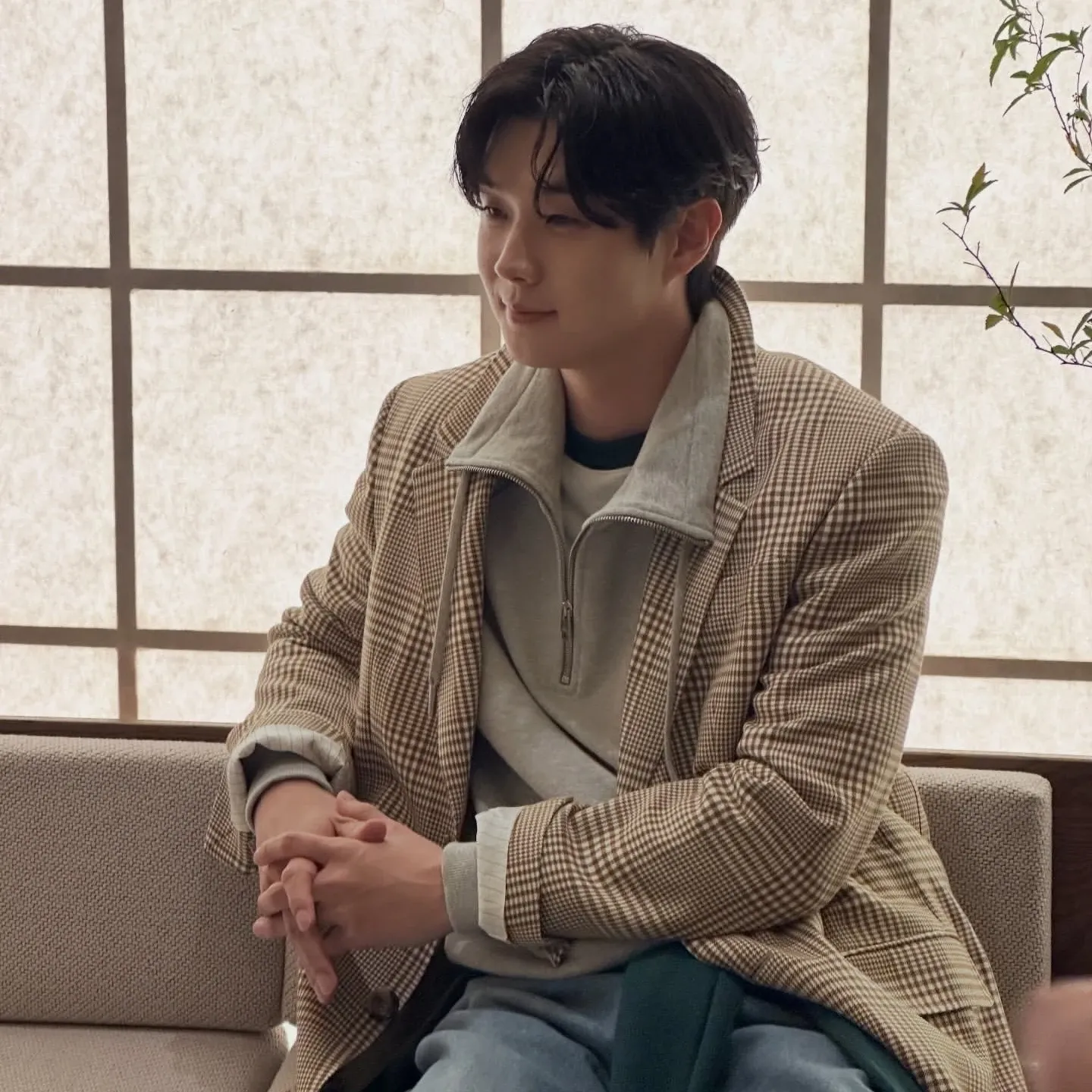 Behind-the-scenes cut of Choi Wooshik