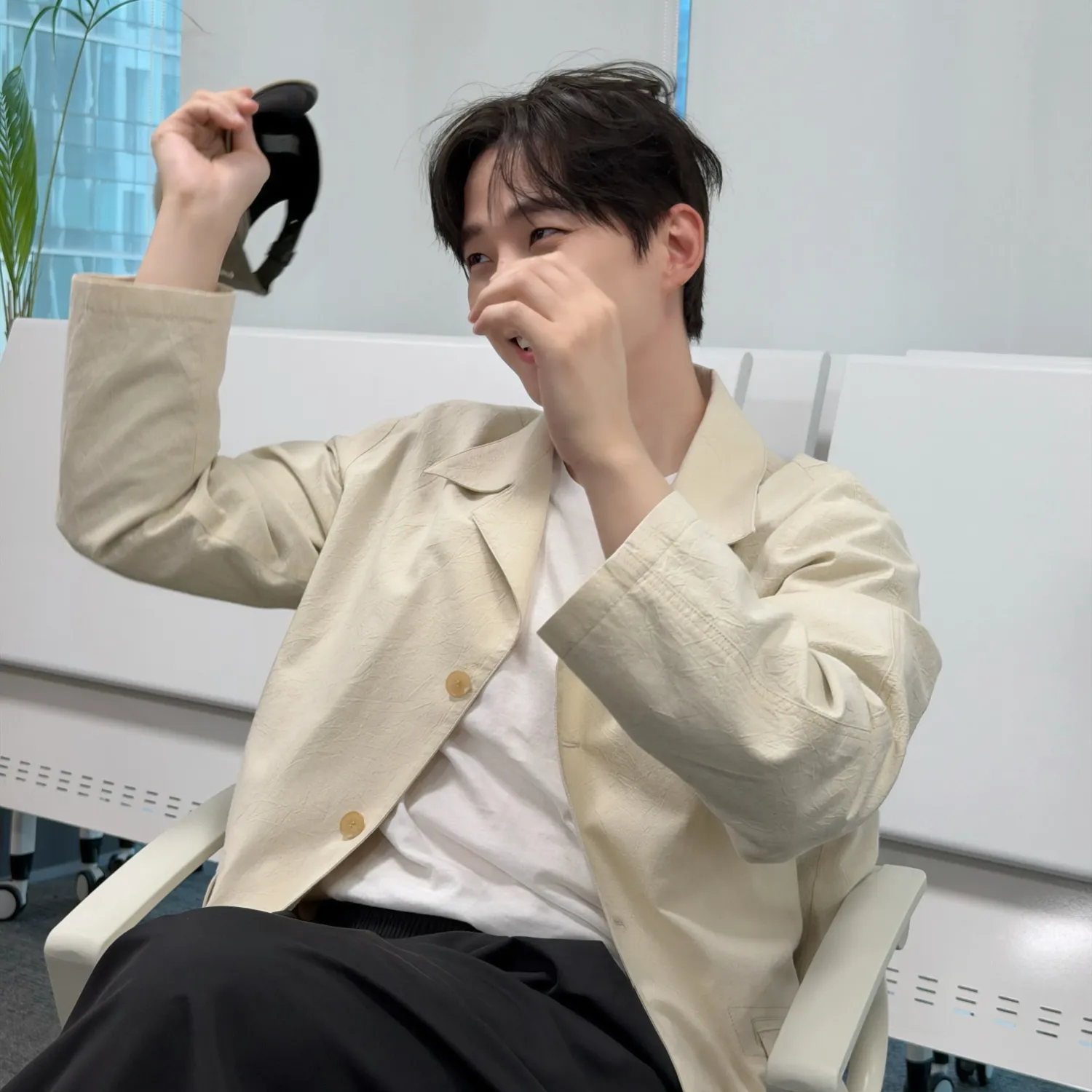 Cuplikan di balik layar dari Lee Junho