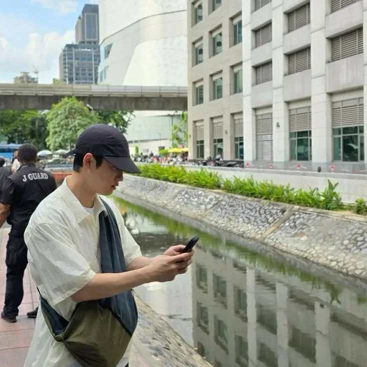 Foto terbaru dari Doh Kyungsoo (D.O.)