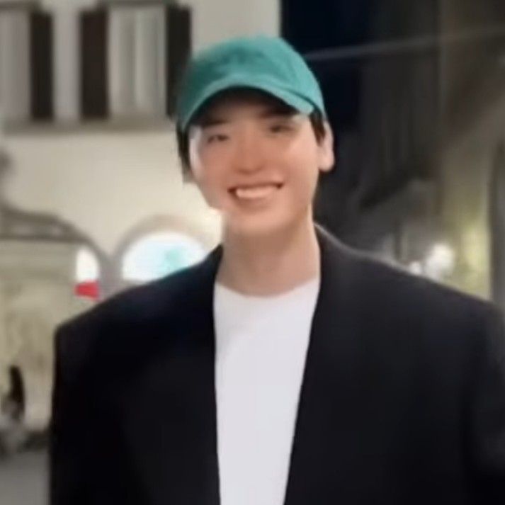 コミュニティで話題の人気セレブコンテンツ