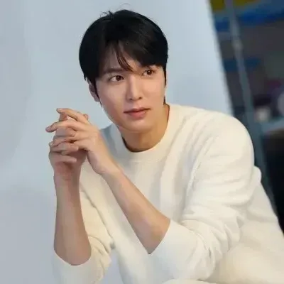 李敏镐的近期活动照