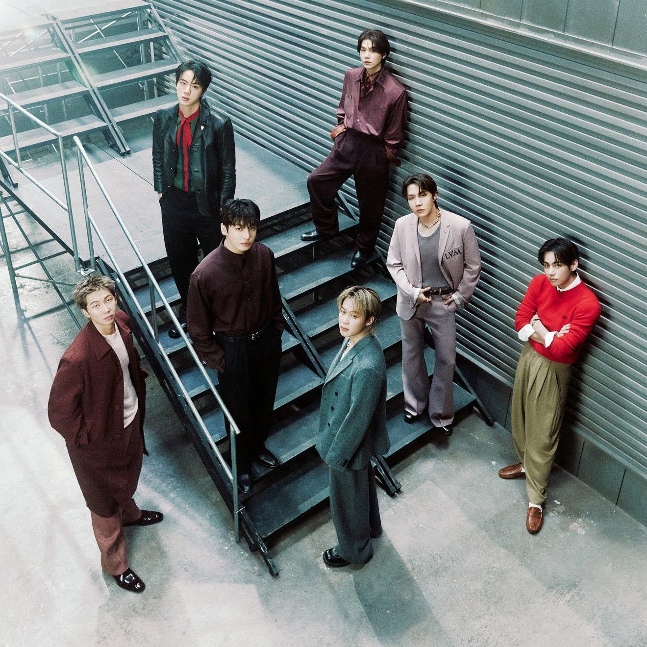 Recent activity shot of Kim Taehyung (V)