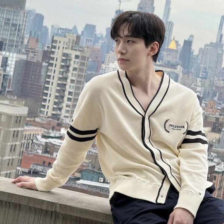 粉絲拍下的李俊昊瞬間