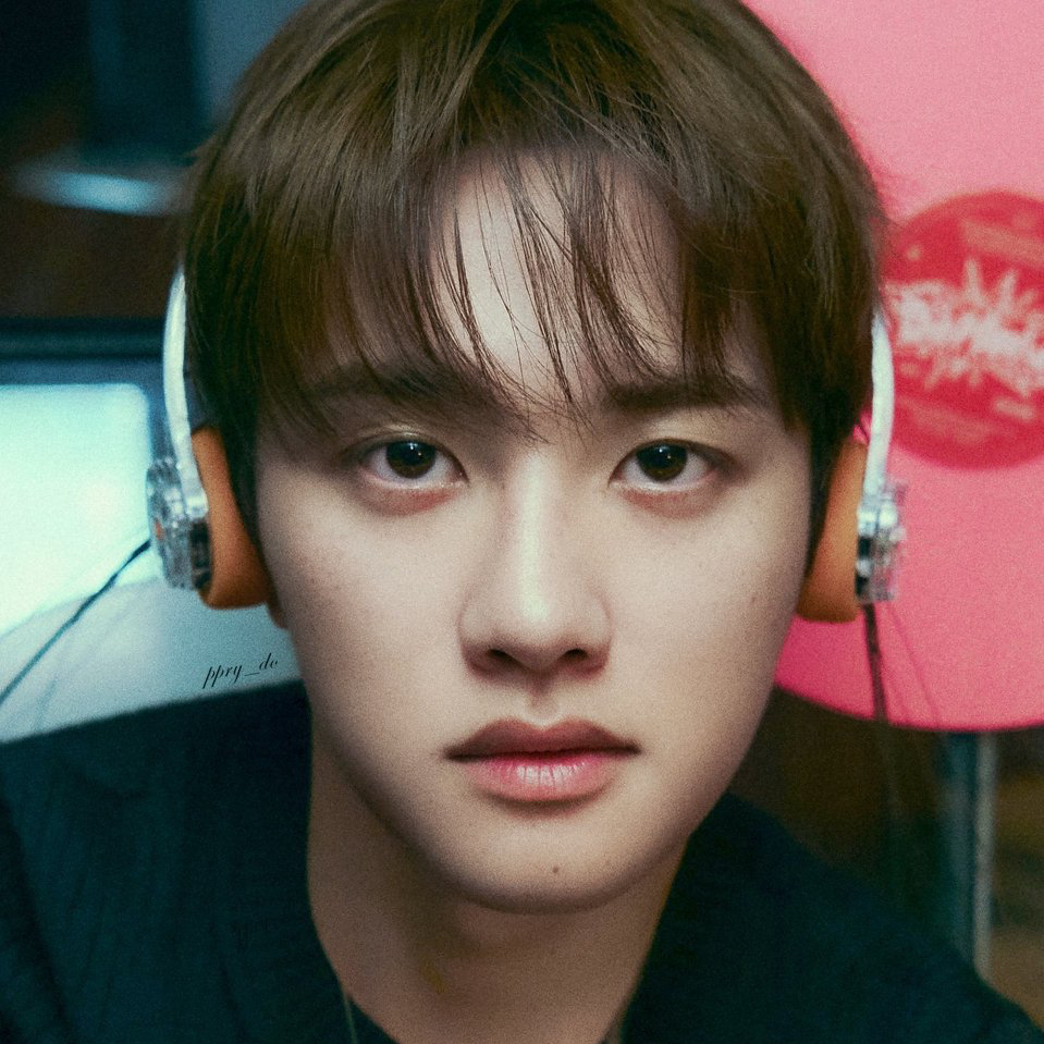 Cuplikan di balik layar dari Doh Kyungsoo (D.O.)