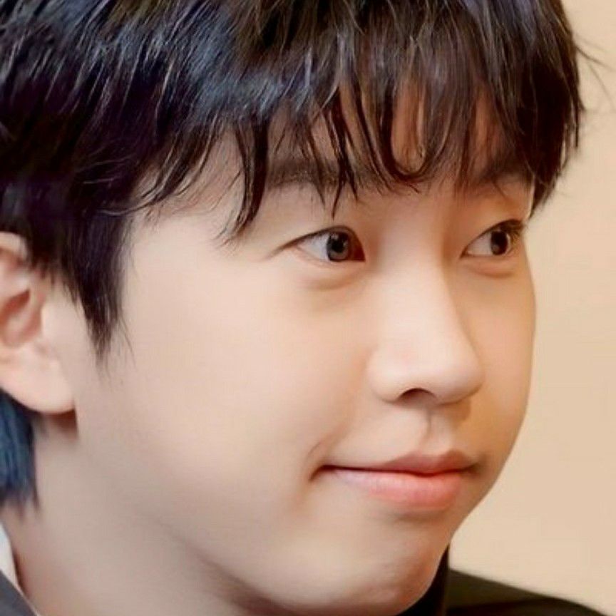 A moment captured by a fan of Lim Youngwoong