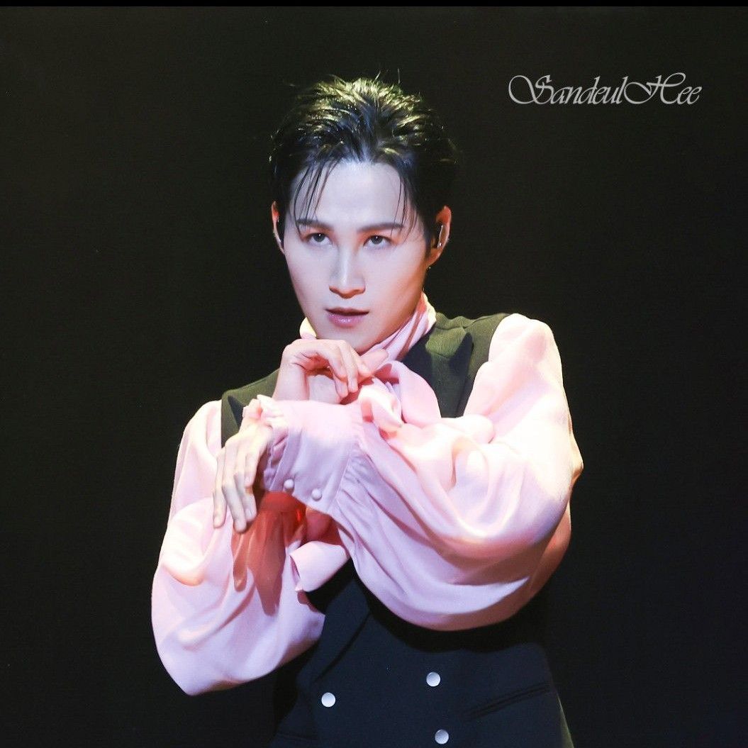 金熙栽的最新照片