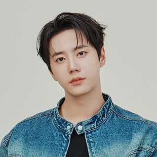 A moment captured by a fan of Lee Junyoung