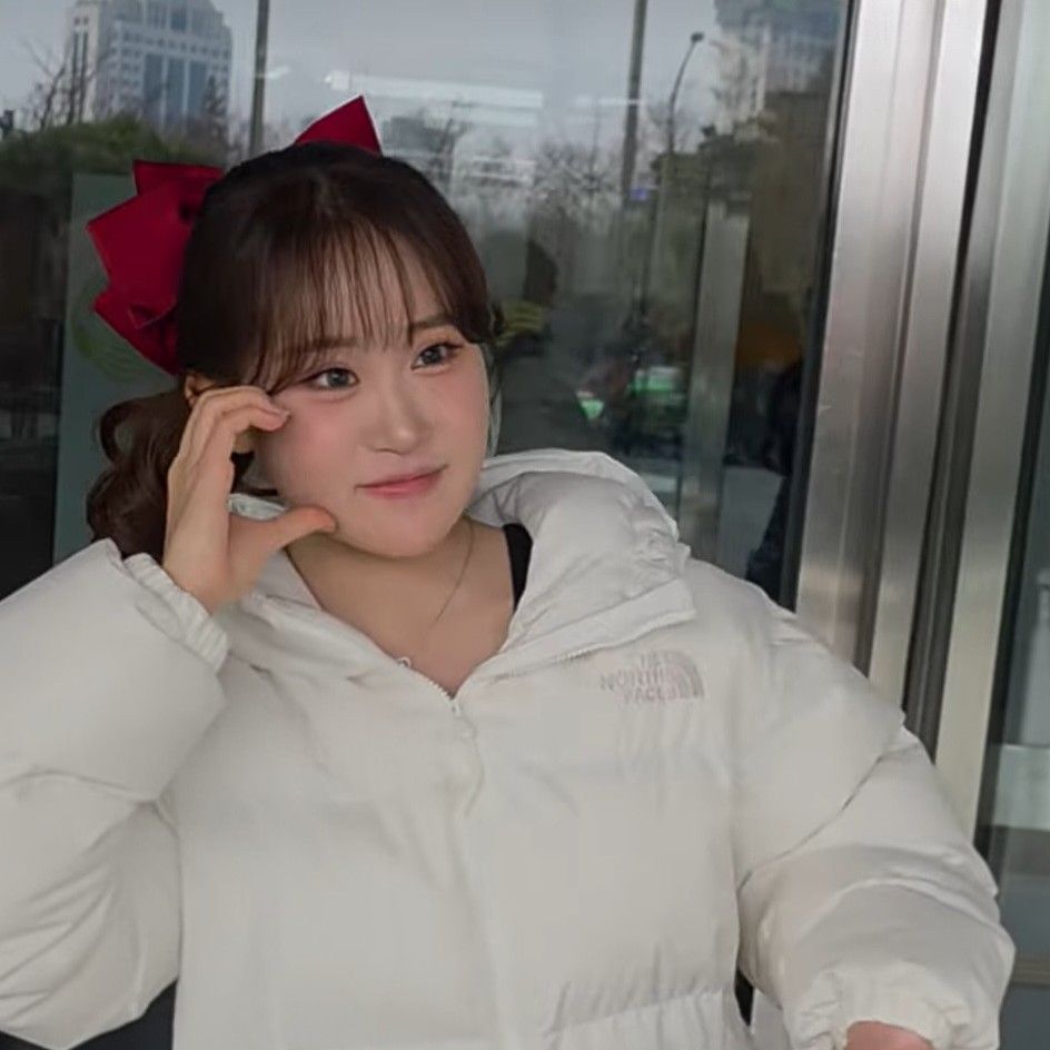 Foto terbaru dari Kim Dahyun