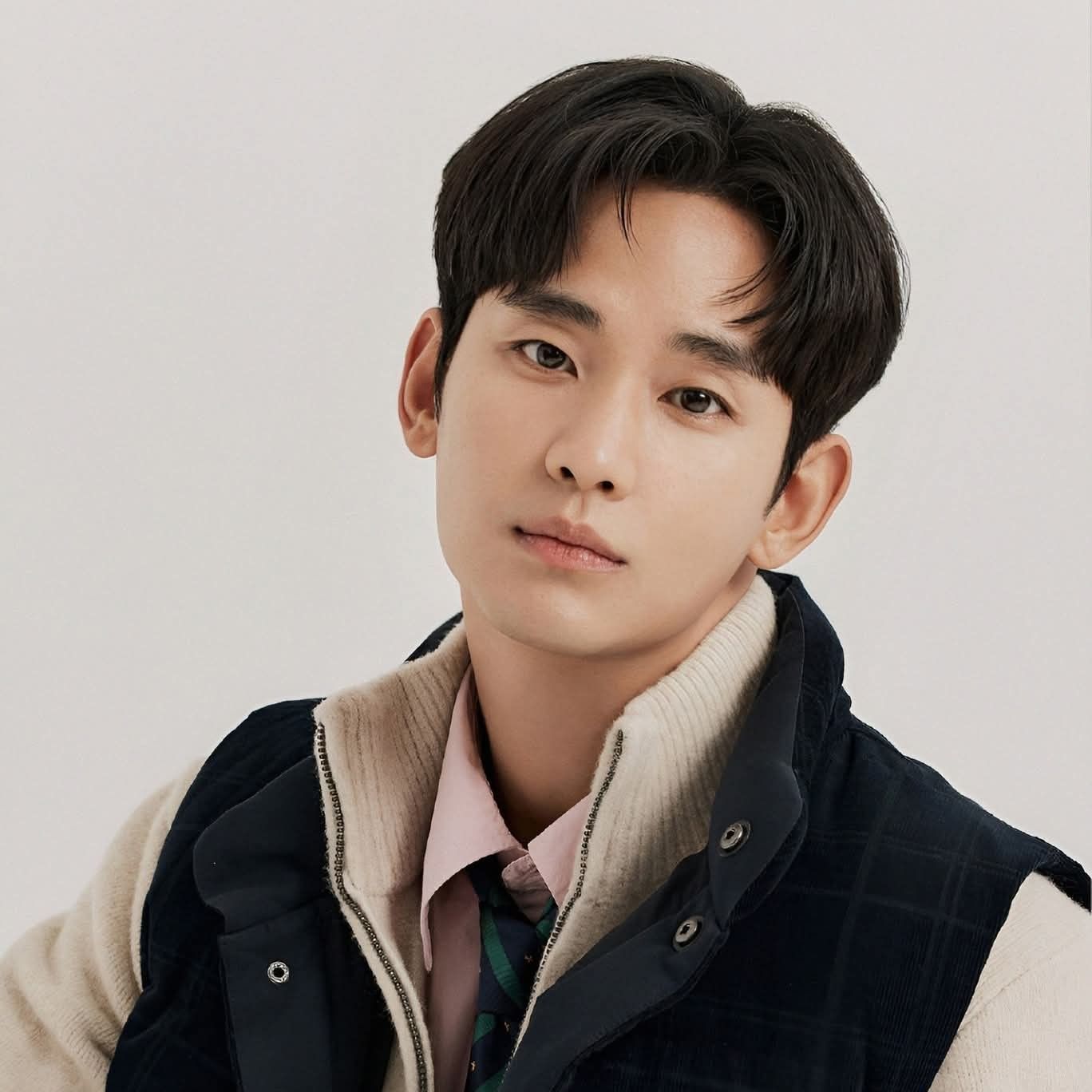 金秀賢的近期活動照