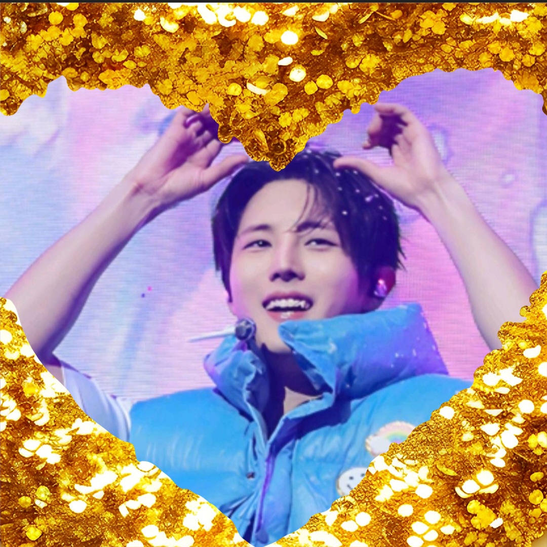 金俊賢的最新照片