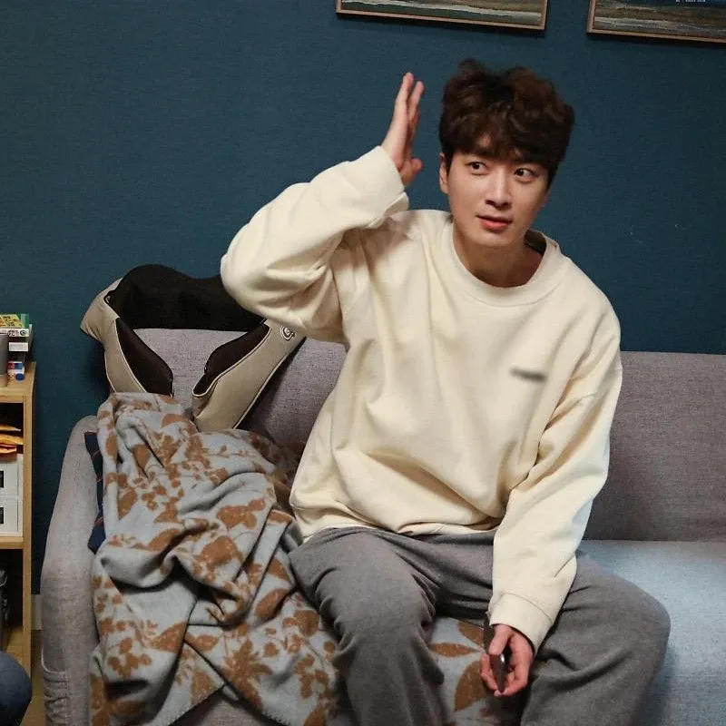 A moment captured by a fan of Lee Joonhyuk