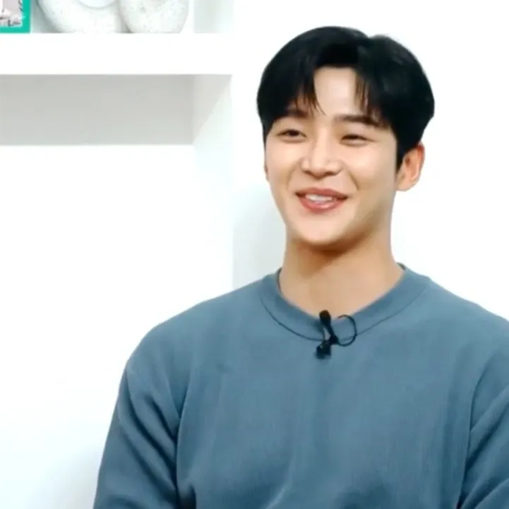 Behind-the-scenes cut of Rowoon