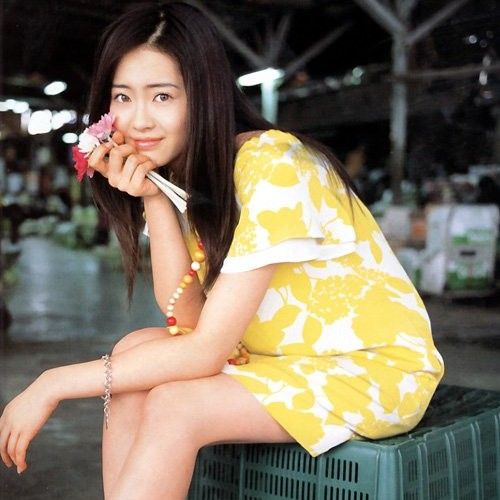 A moment captured by a fan of Go Ara