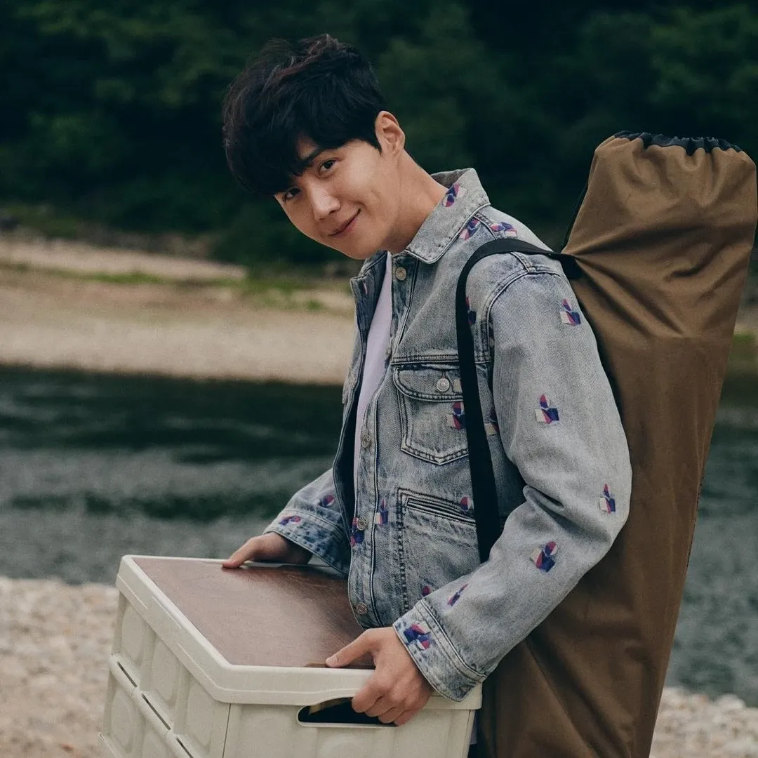 Latest photo of Kim Seonho