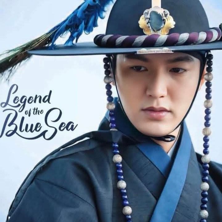 粉絲拍下的李敏鎬瞬間