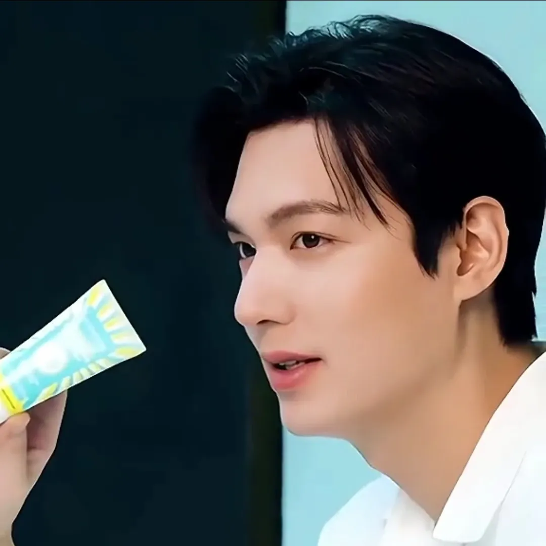 Latest photo of Lee Minho