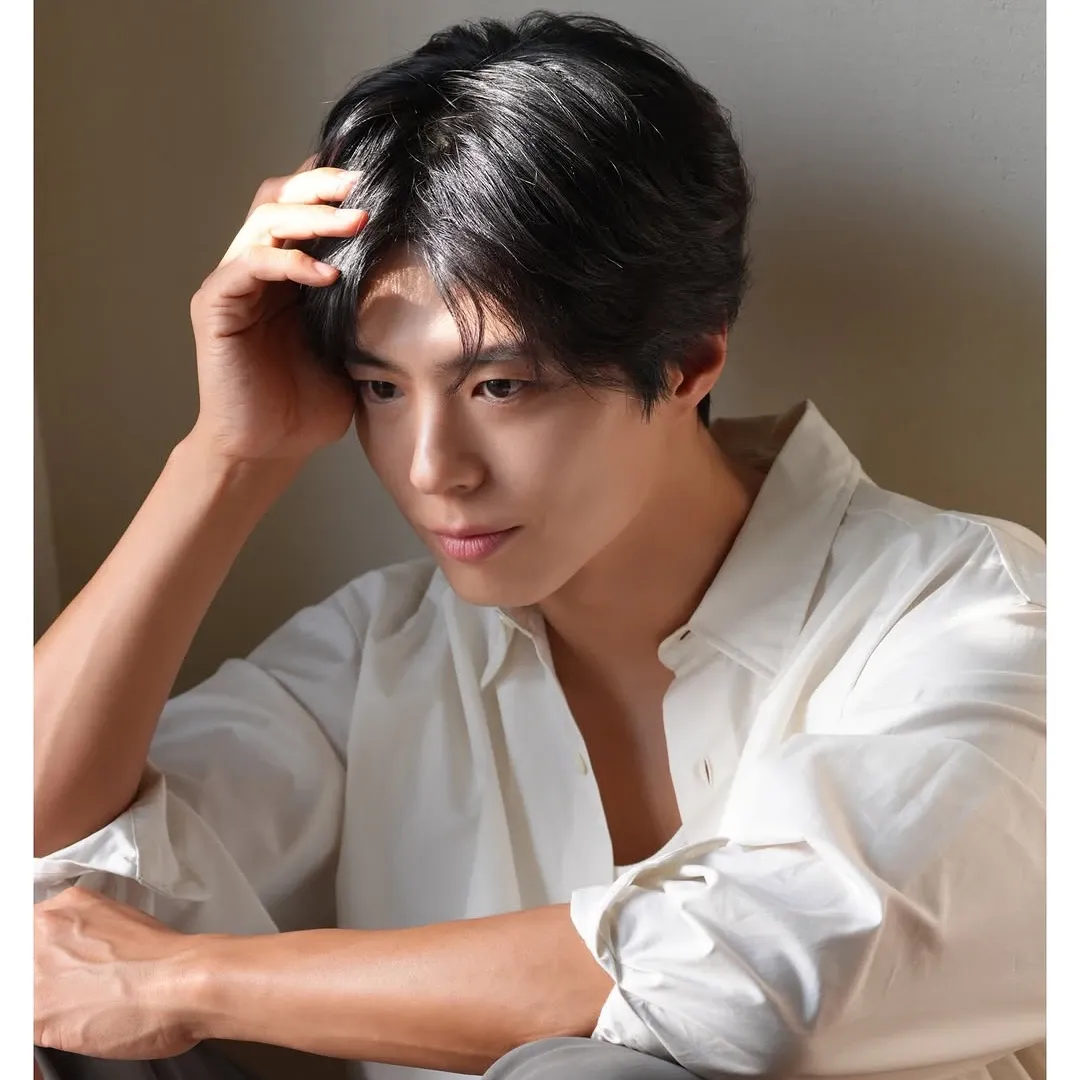 Latest photo of Park Bogum