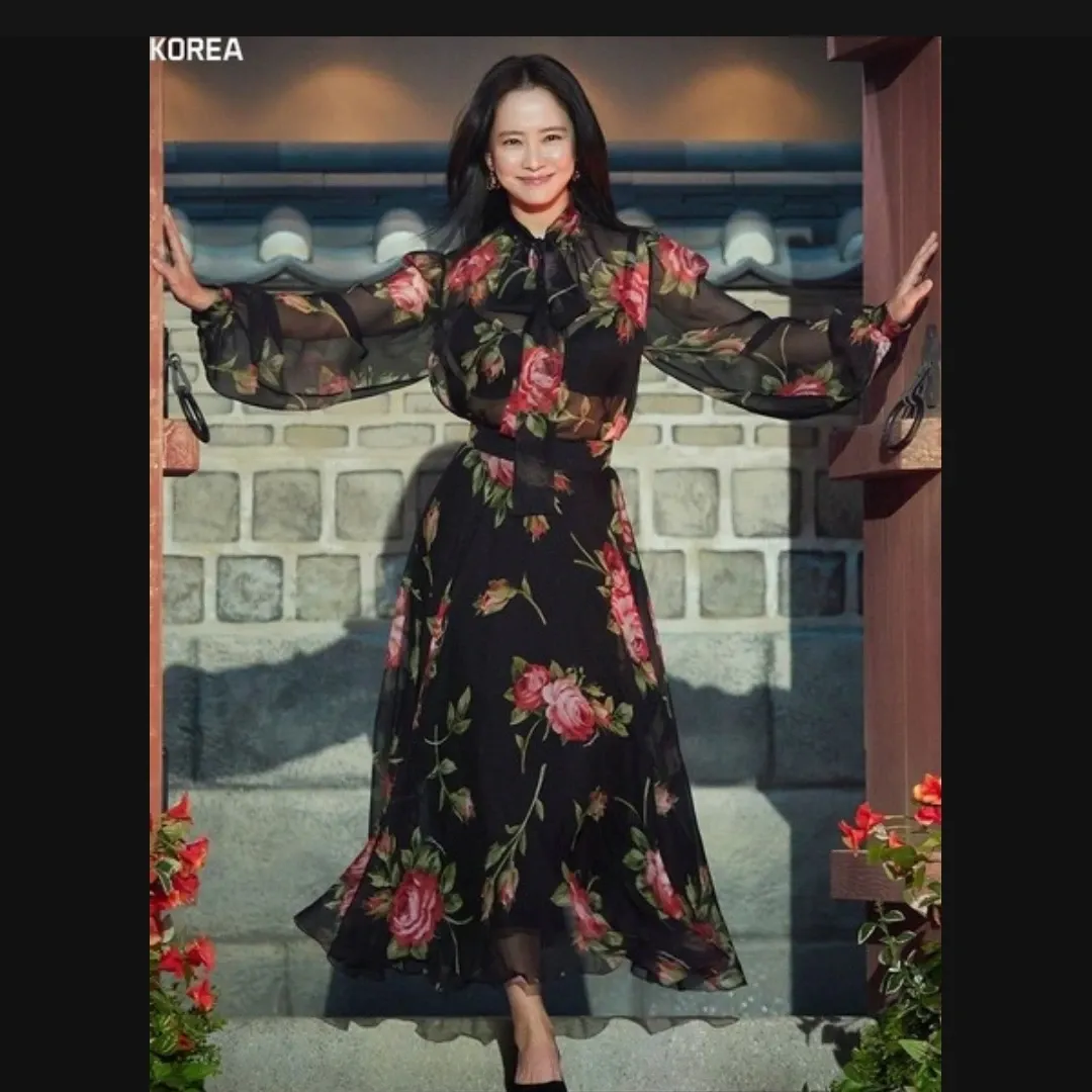 Cuplikan di balik layar dari Song Jihyo