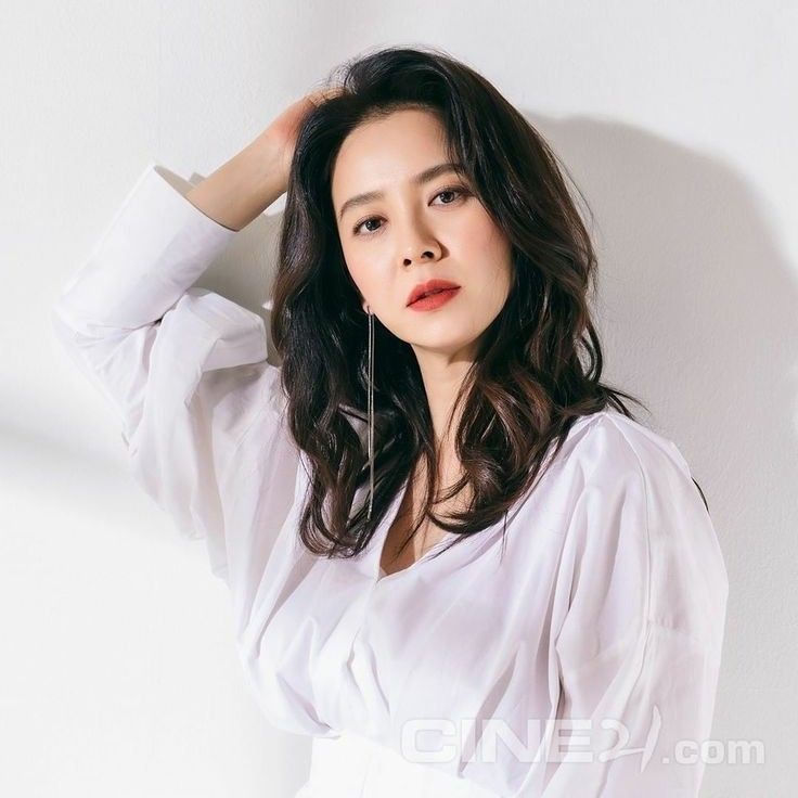 ソン・ジヒョの最新写真