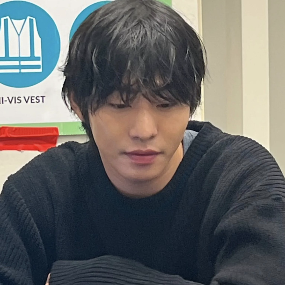 粉絲拍下的安孝燮瞬間