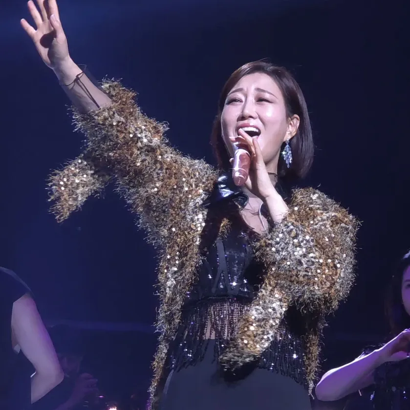 Behind-the-scenes cut of Jang Yoonjeong