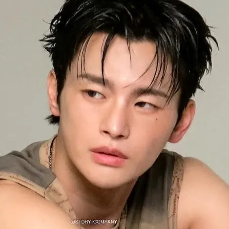Latest photo of Seo Inguk