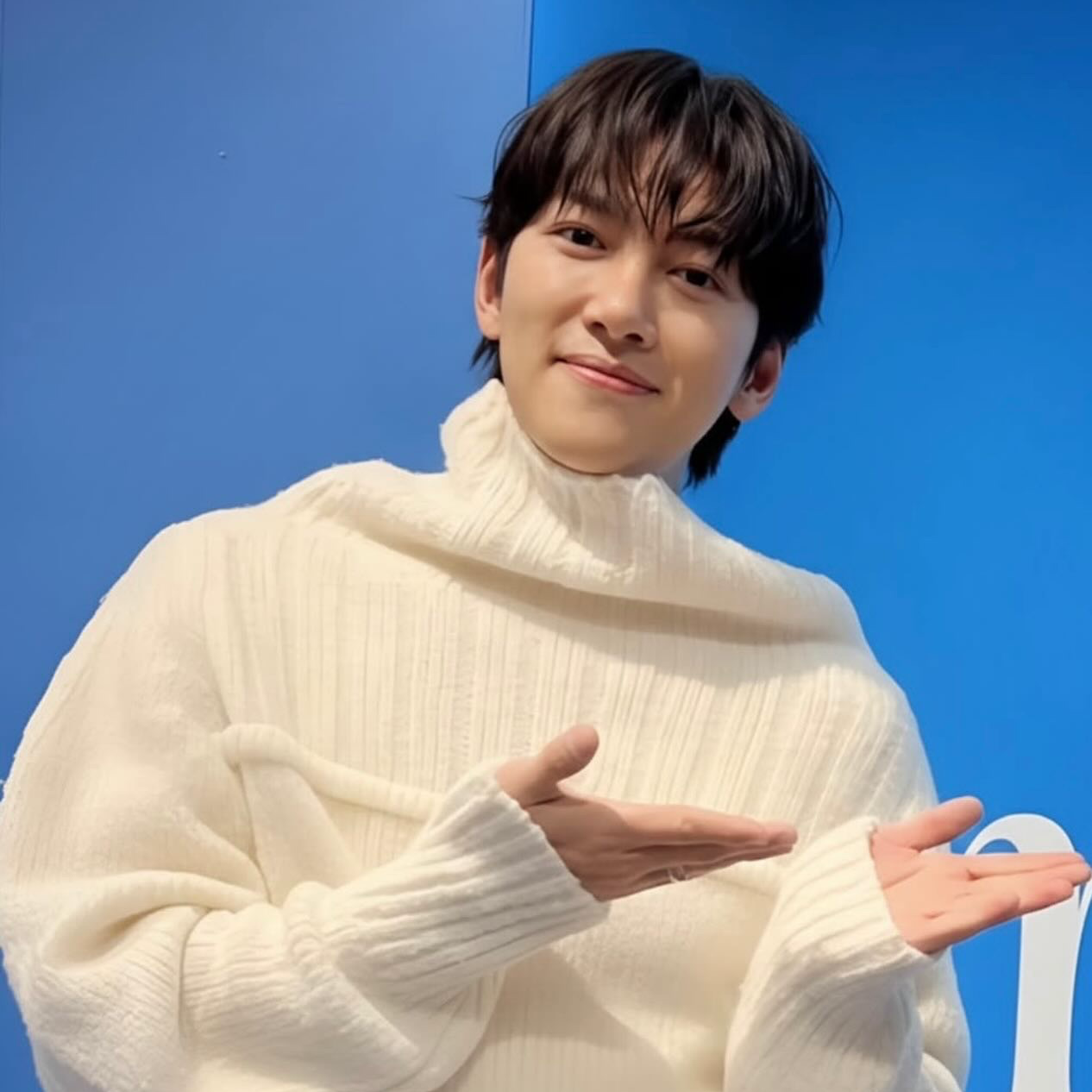 チ・チャンウクの最近の活動ショット