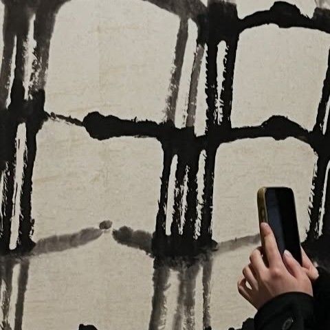 A moment captured by a fan of Bona