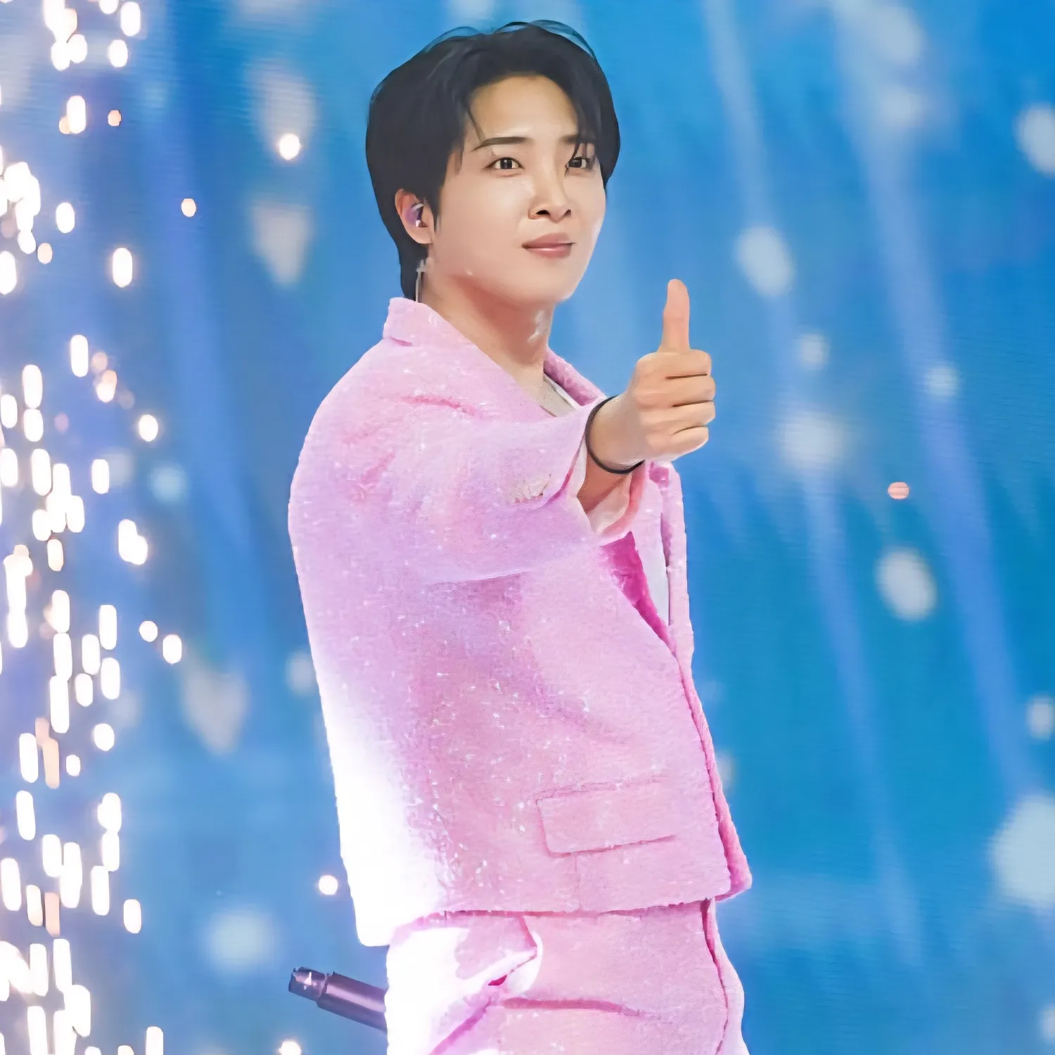Latest photo of Hwang Yunsung