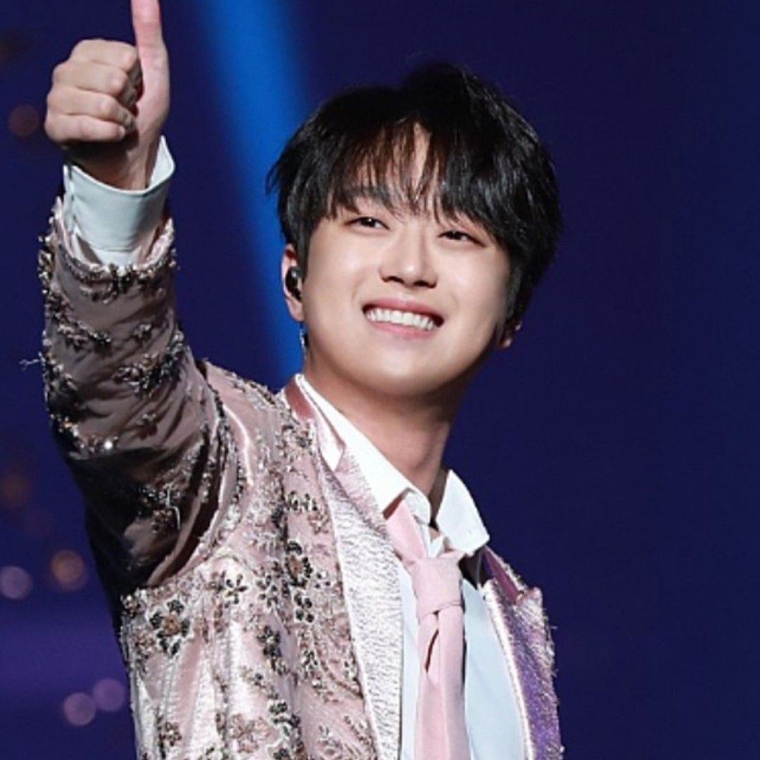 이찬원 최근 활동샷