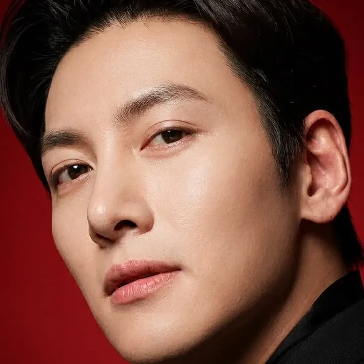 Recent activity shot of Ji Changwook
